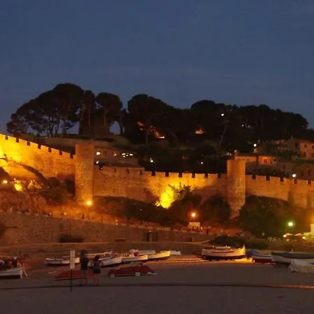 شقة Lets Holidays In The Old Town Tossa توسا ذي مار