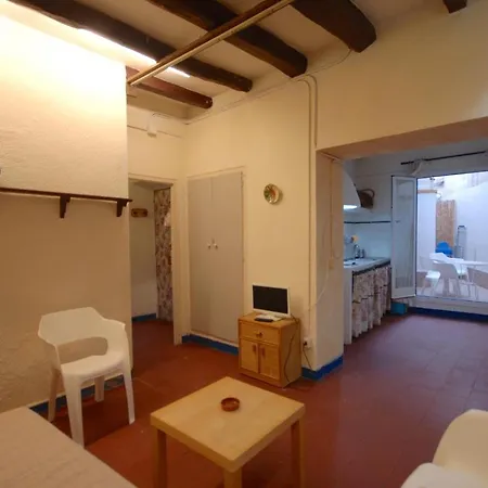 Lets Holidays In The Old Town Tossa Apartman Tossa de Mar